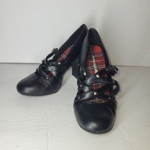 American Eagle High Heeled Strappy Shoes